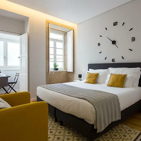 Virtudes Lofts * Порту