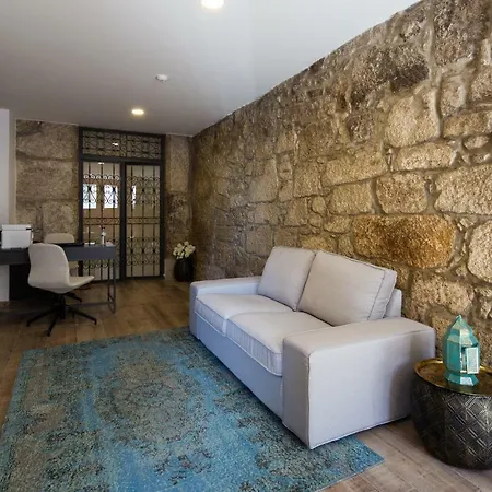 Virtudes Lofts Порту